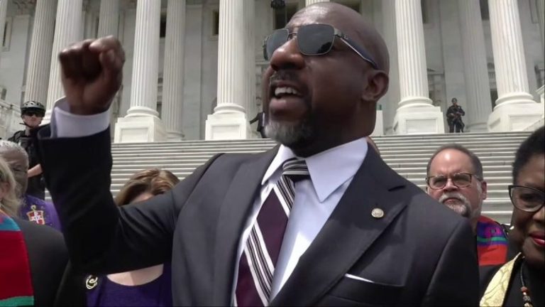 Dems join clergy to pray for ‘moral reckoning’ to fix Big, Beautiful Bill: ‘I still know how to agitate’
